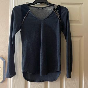 Pretty long sleeve shirt (Papermoon stitch fix)